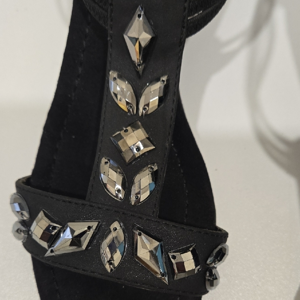 New York Transit Black Embellished T-Strap Sandals - Picture 3 of 8